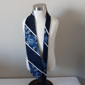 Diamond & Co Polyester Tie